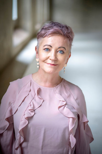 JULIA LYNCH